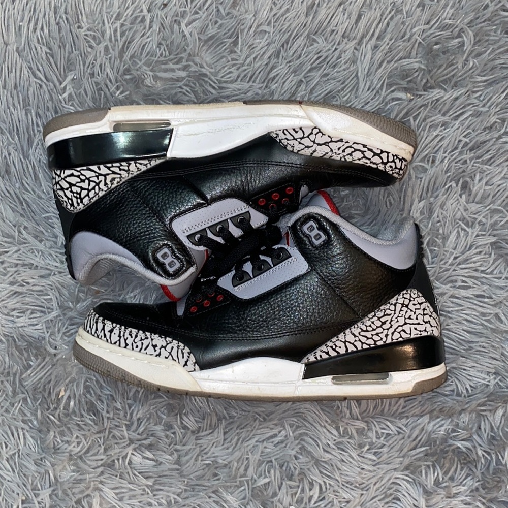 Air Jordan 3 Retro “Cement Grey”